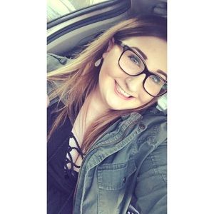 Meet your Posher, Kaylee